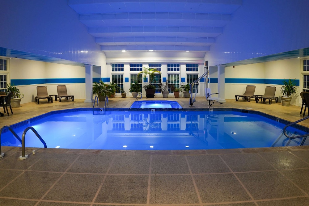 swimming pool spa