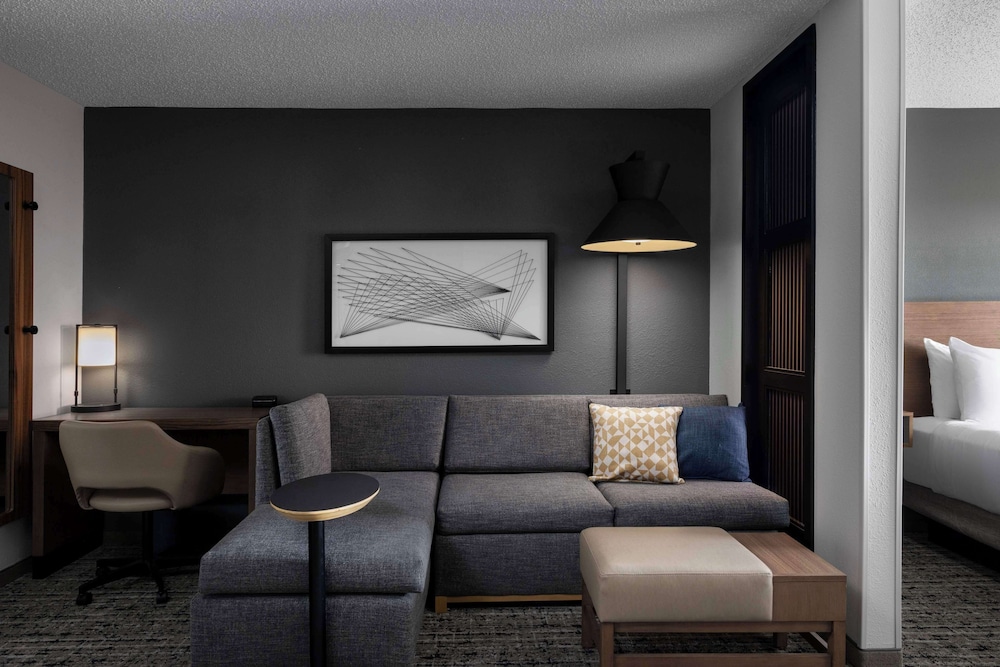 Hyatt Place Nashville/Hendersonville 34/54