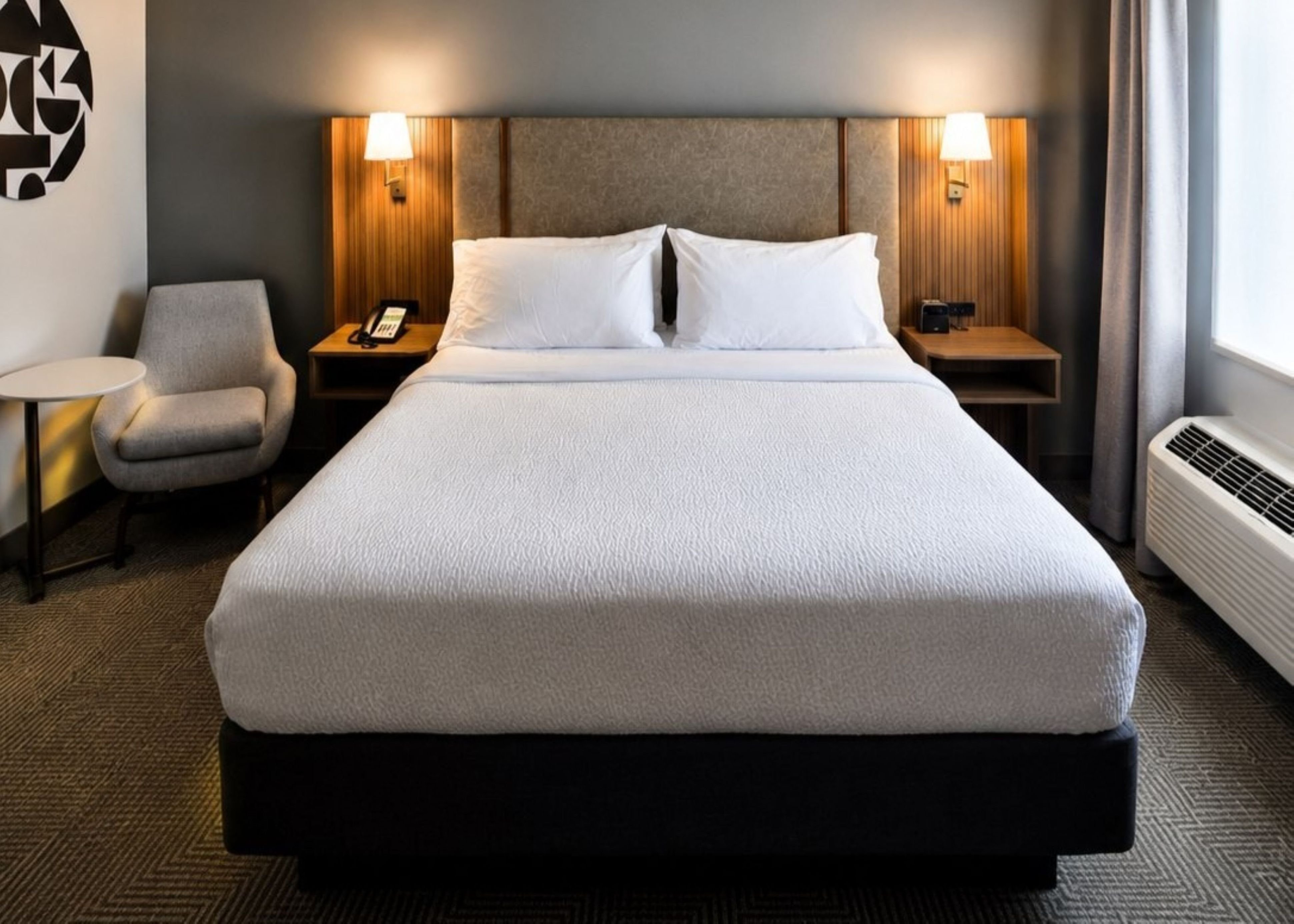 Holiday Inn Columbus an IHG Hotel (ex. Comfort Inn and Suites) 26/58