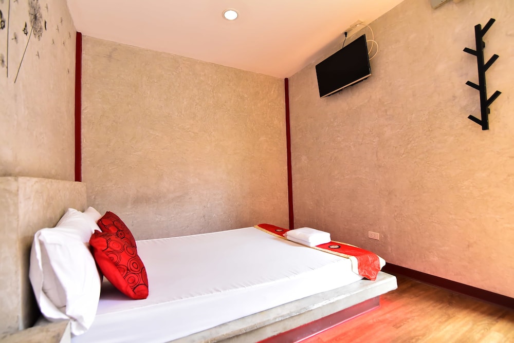Love Box Resort 33/49