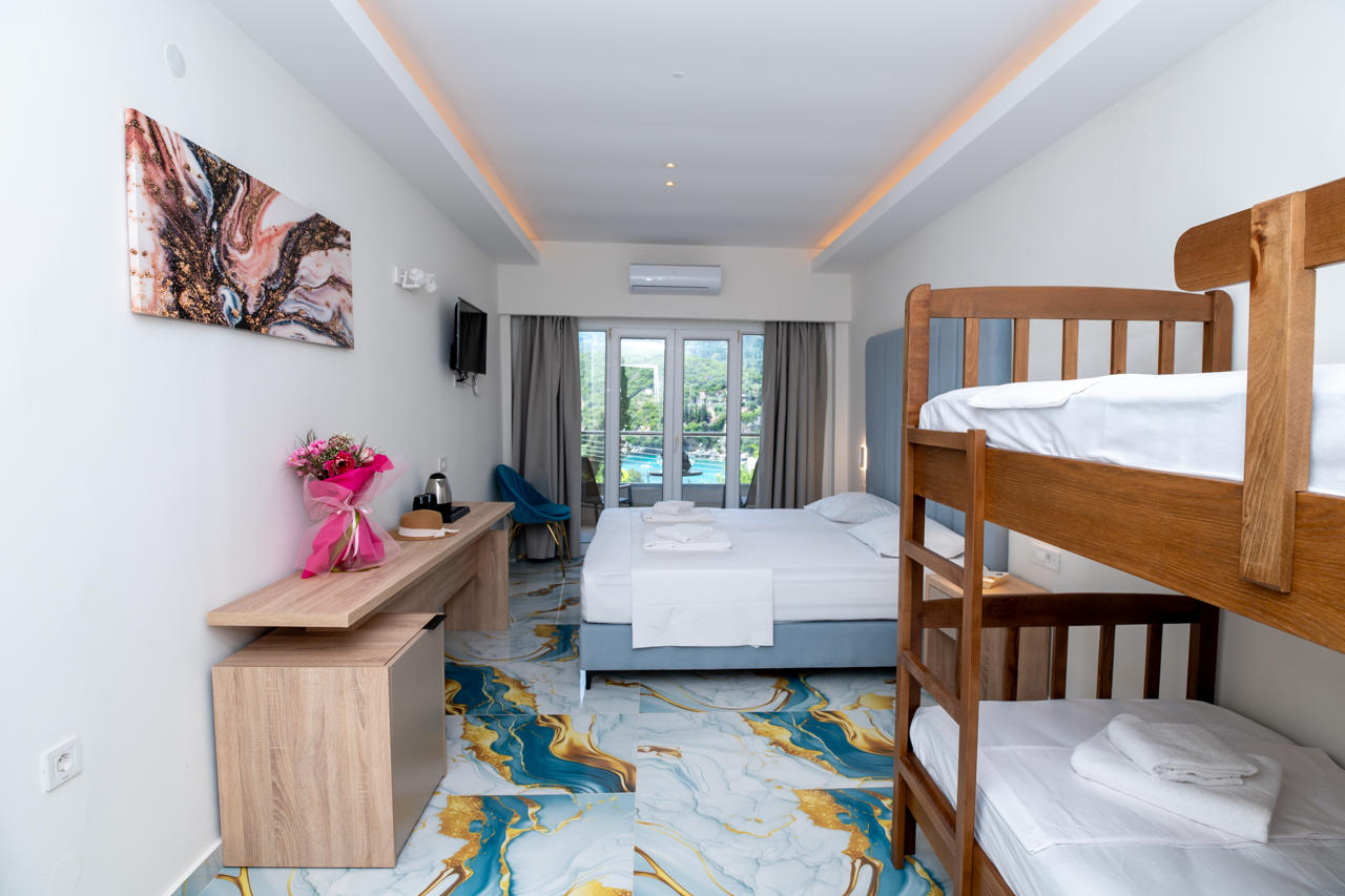 Liapades Golden Beach 30/48
