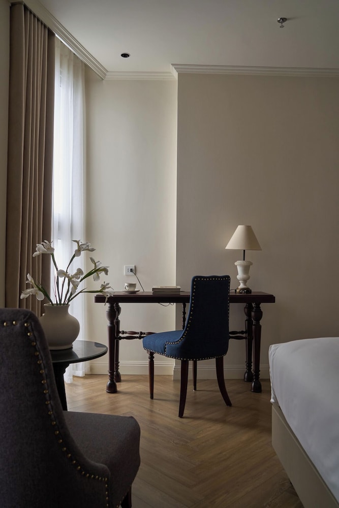 M Village Hotel Long Bien, a brand of Modern Village Lifestyle 50/50
