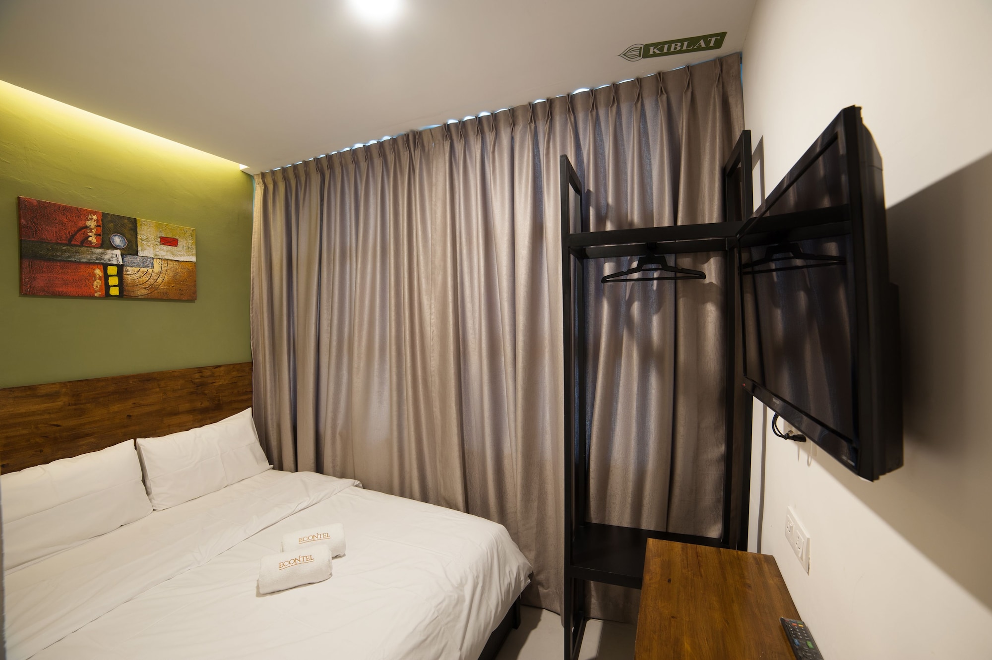 SUPERIOR, DOUBLE BED