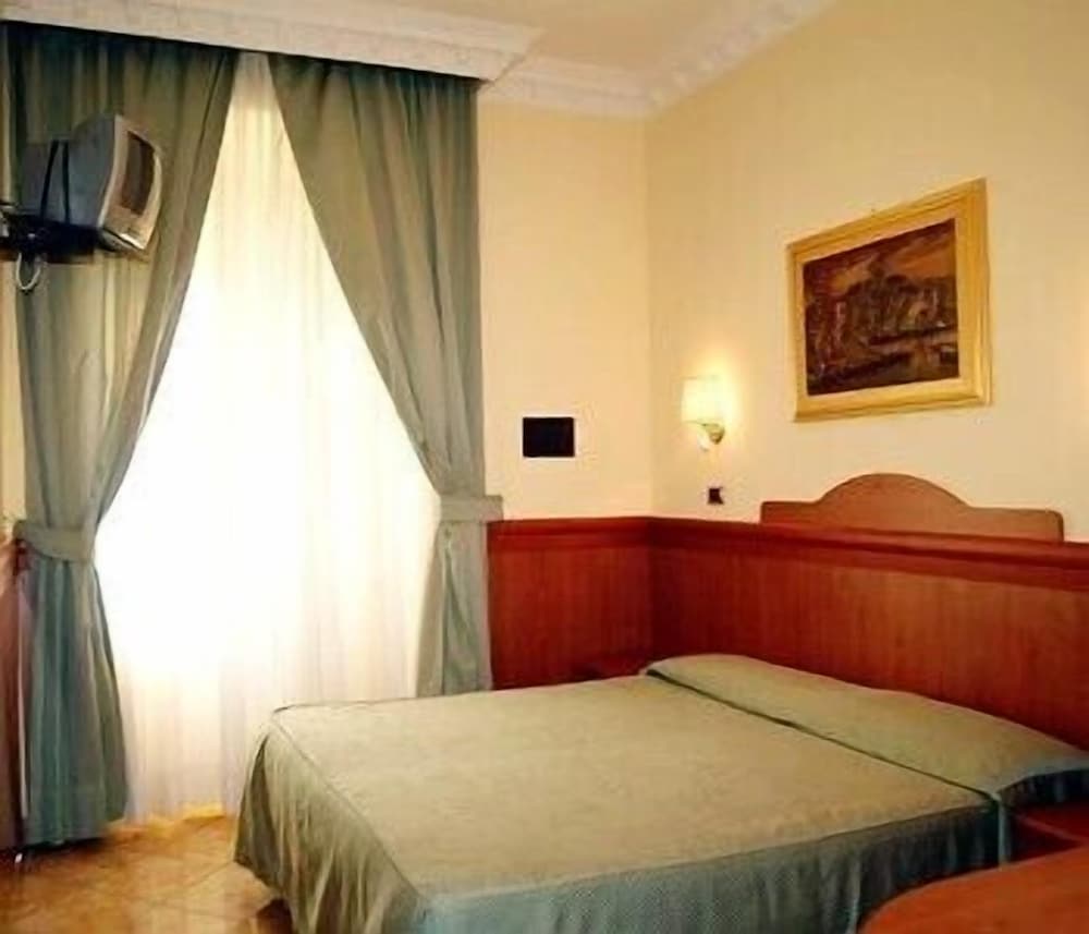 Meridiana 9/57