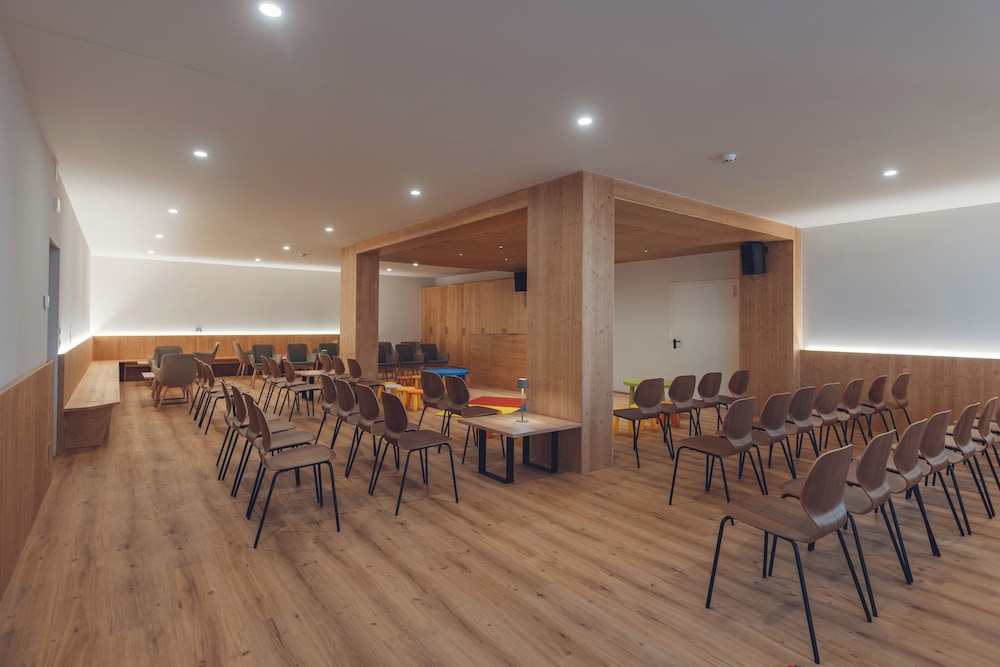 Aparthotel Des Alpes 64/73