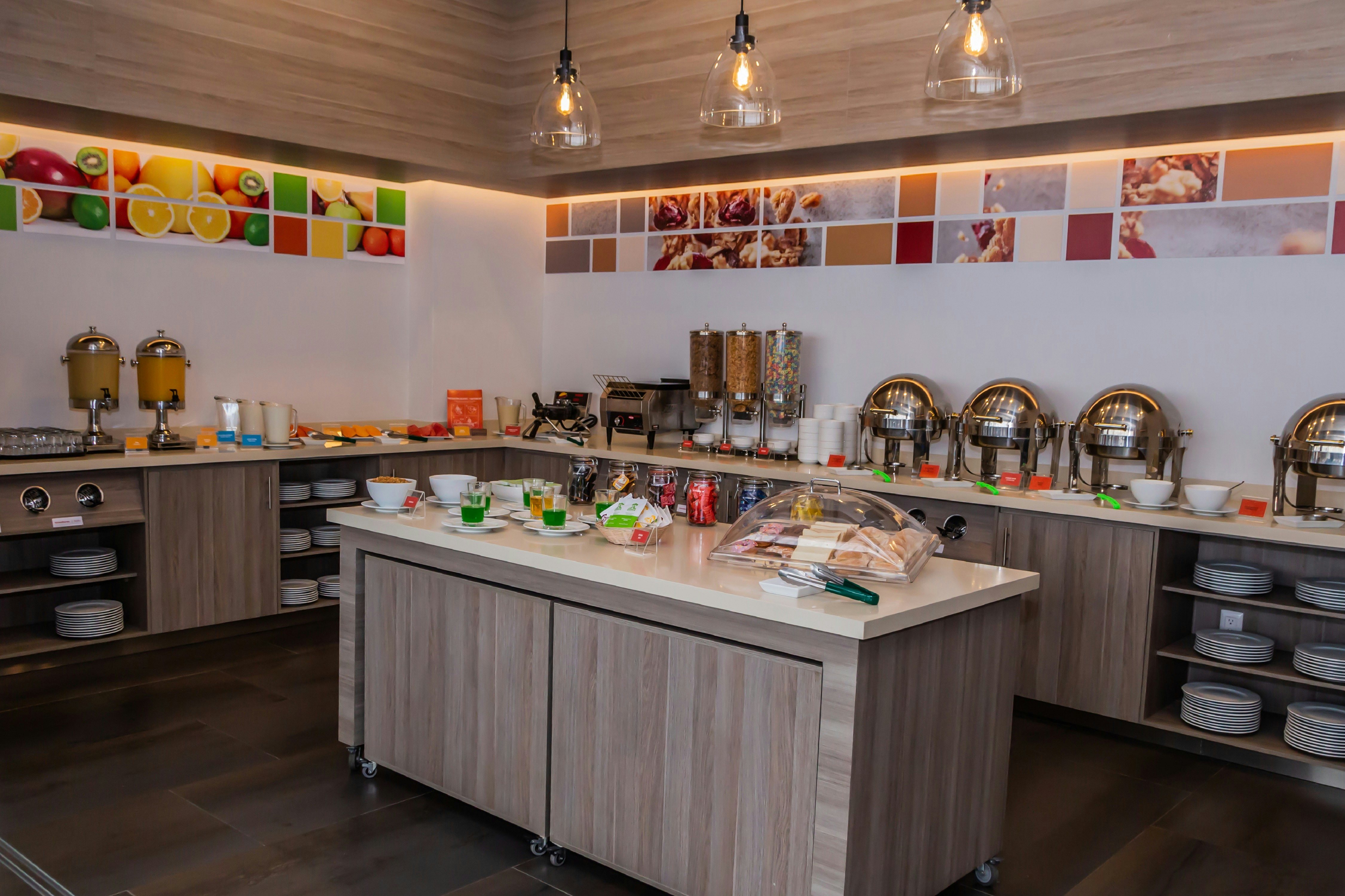 Hampton Inn Suites By Hilton Puebla 44/56
