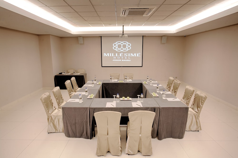MILLESIME HOTEL 28/35