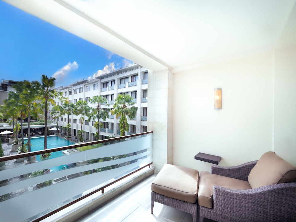 Aston Kuta Hotel and Residence 40/65