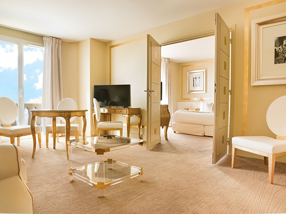 Renoir Cannes Hotel 59/68
