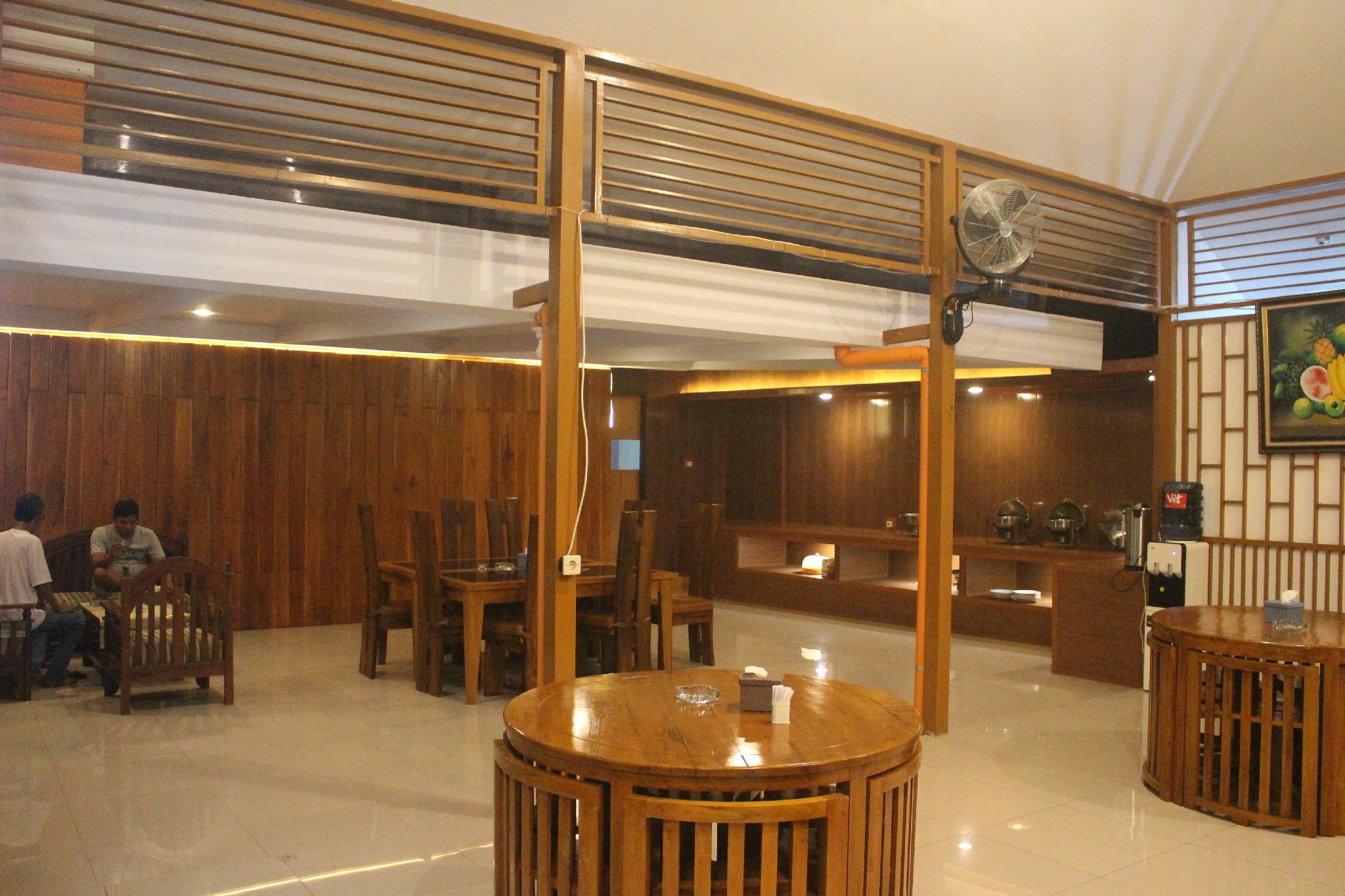 Aluky Hotel 7/15