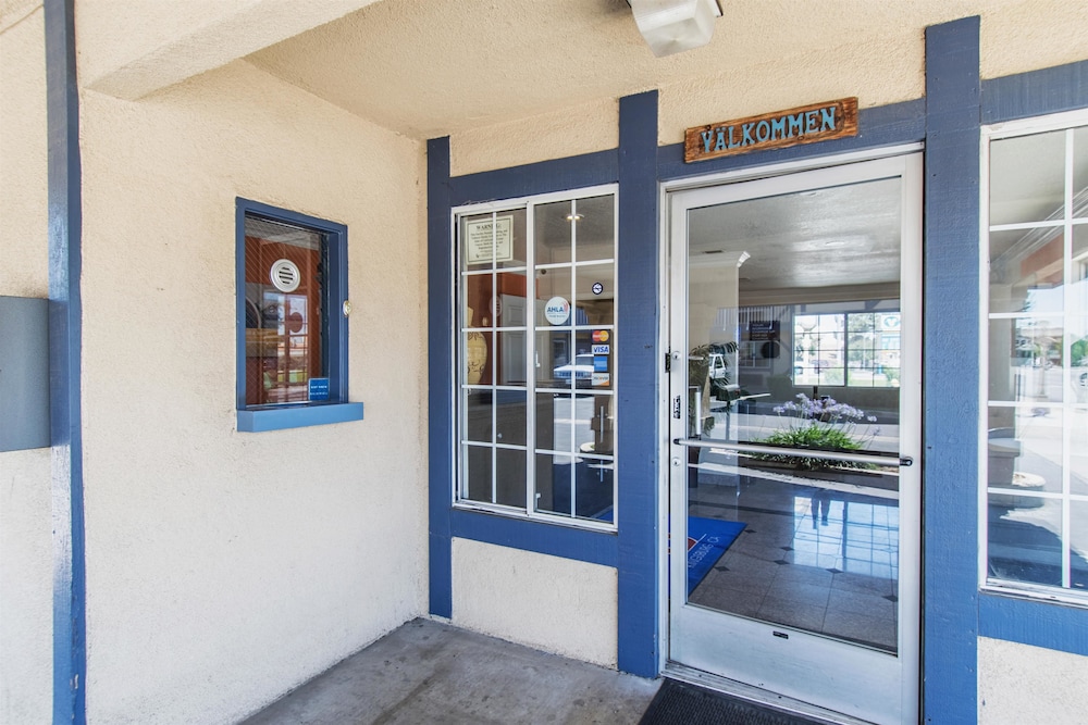 Motel6 Kingsburg, CA in KINGSBURG - CA