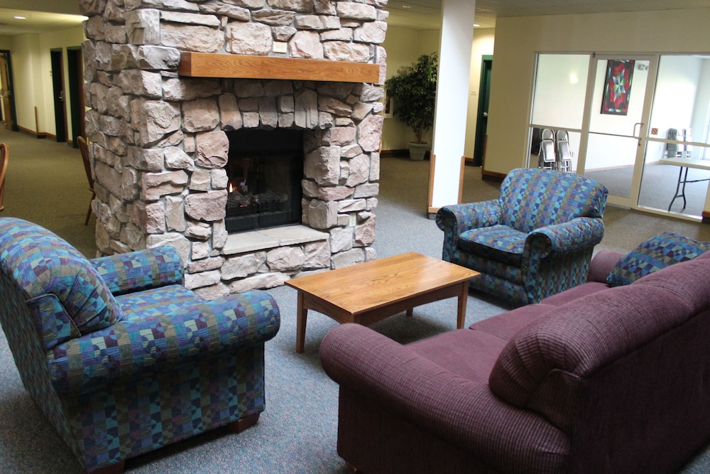 Farmstead Inn & Conference Center 26/47
