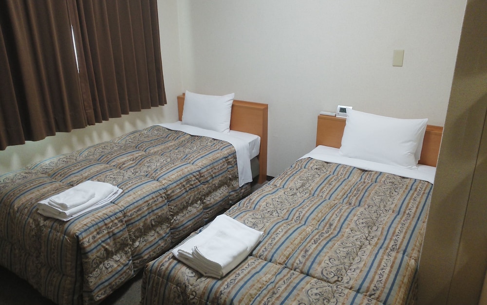 Hotel Miyako Hills Stationten 12/57