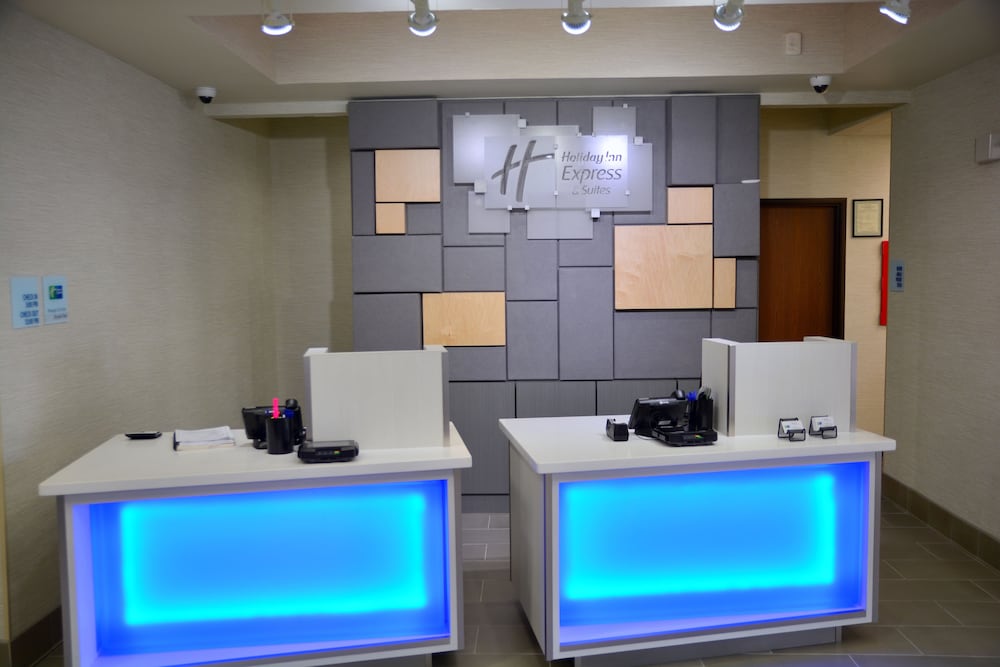 Holiday Inn Express & Suites Houston Nw - Tomball Area 10/70