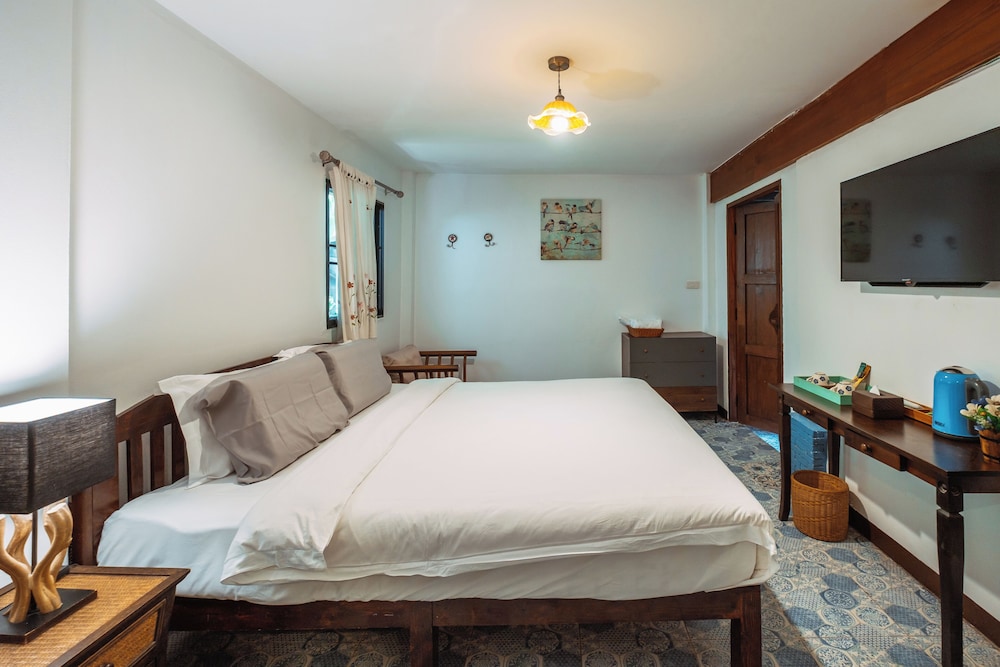 STANDARD, DOUBLE BED