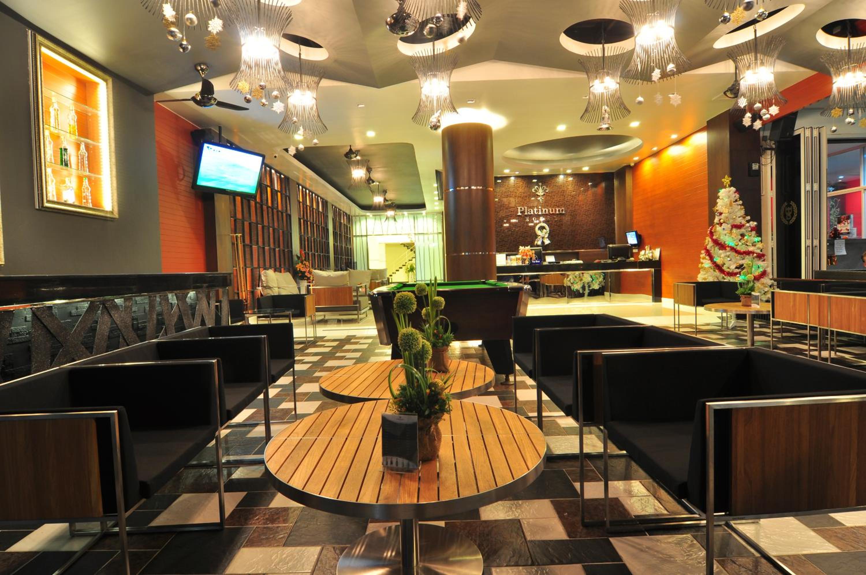 Platinum Hotel 35/50