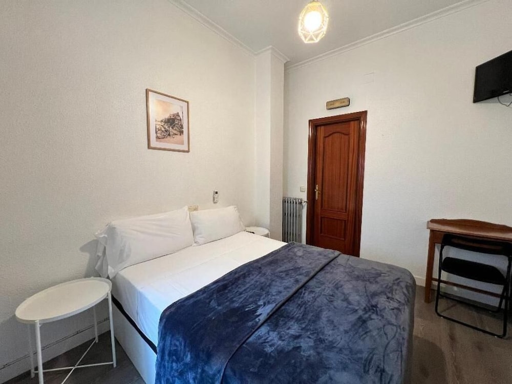 Hostal Palacios Fuencarral 47/67