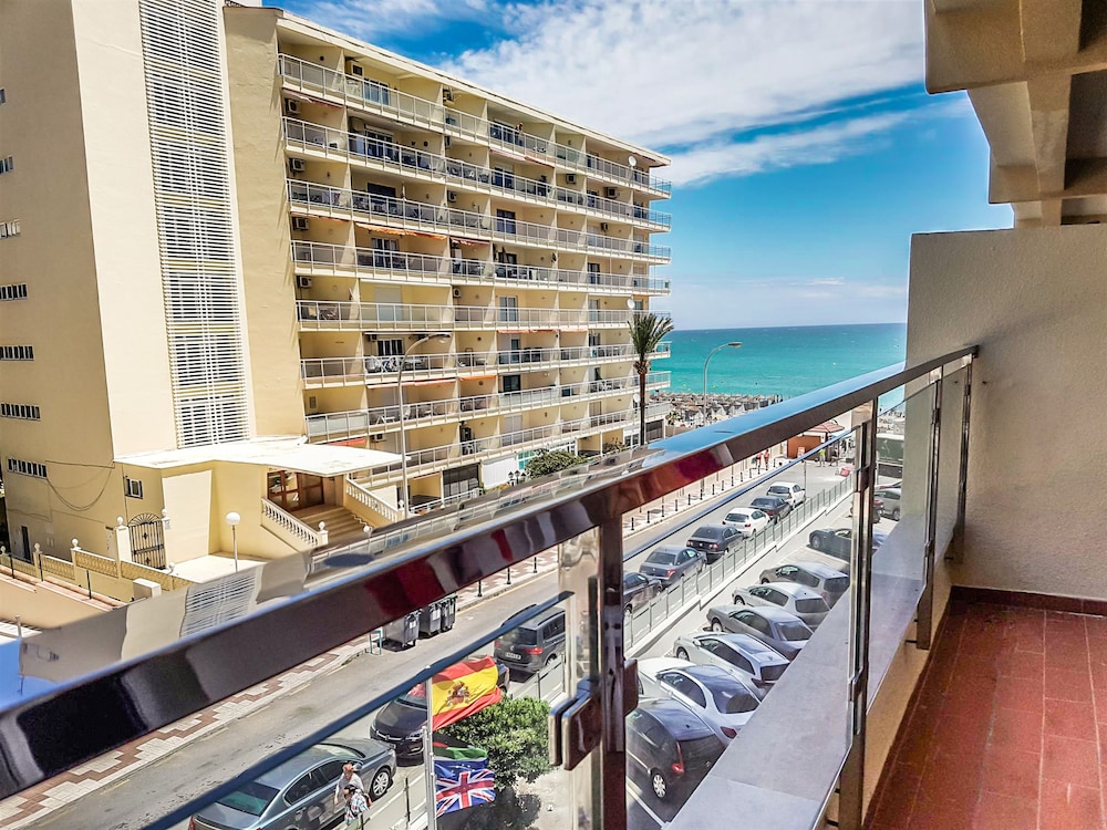 La Barracuda Hotel 6/58