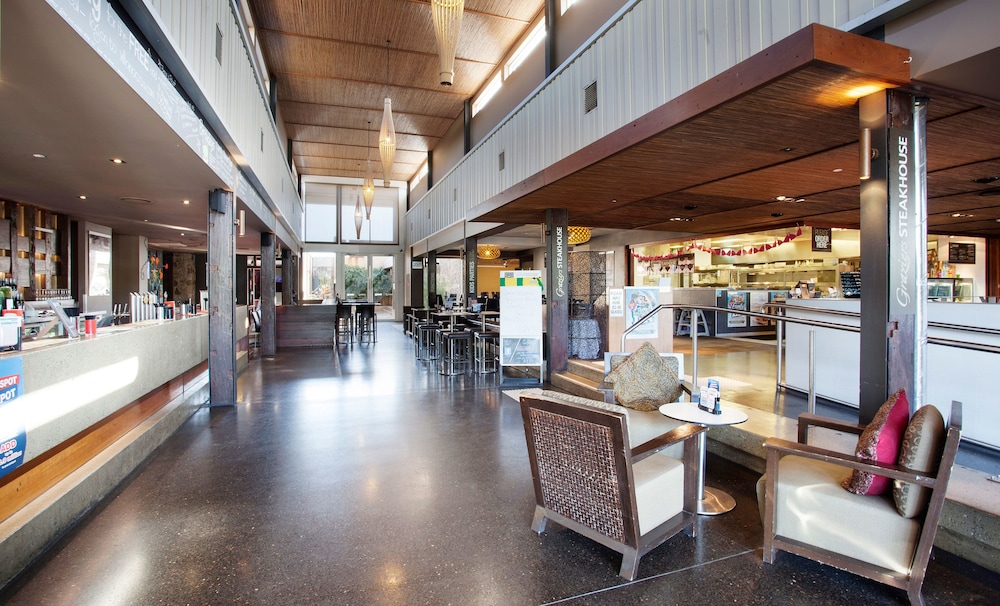 VILLA NOOSA HOTEL 56/69