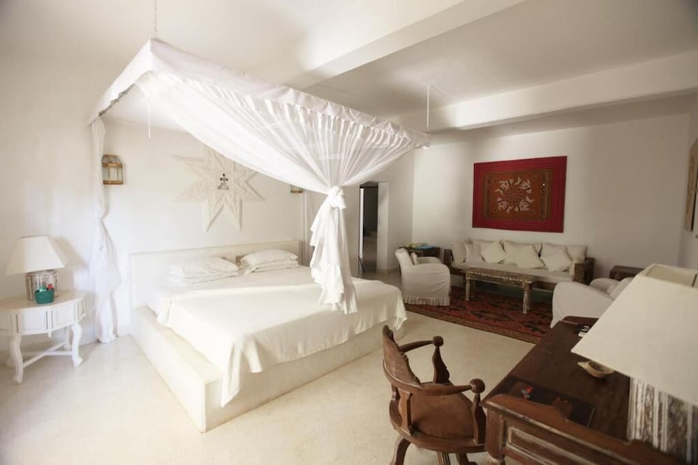 THE MAJLIS RESORT 60/78