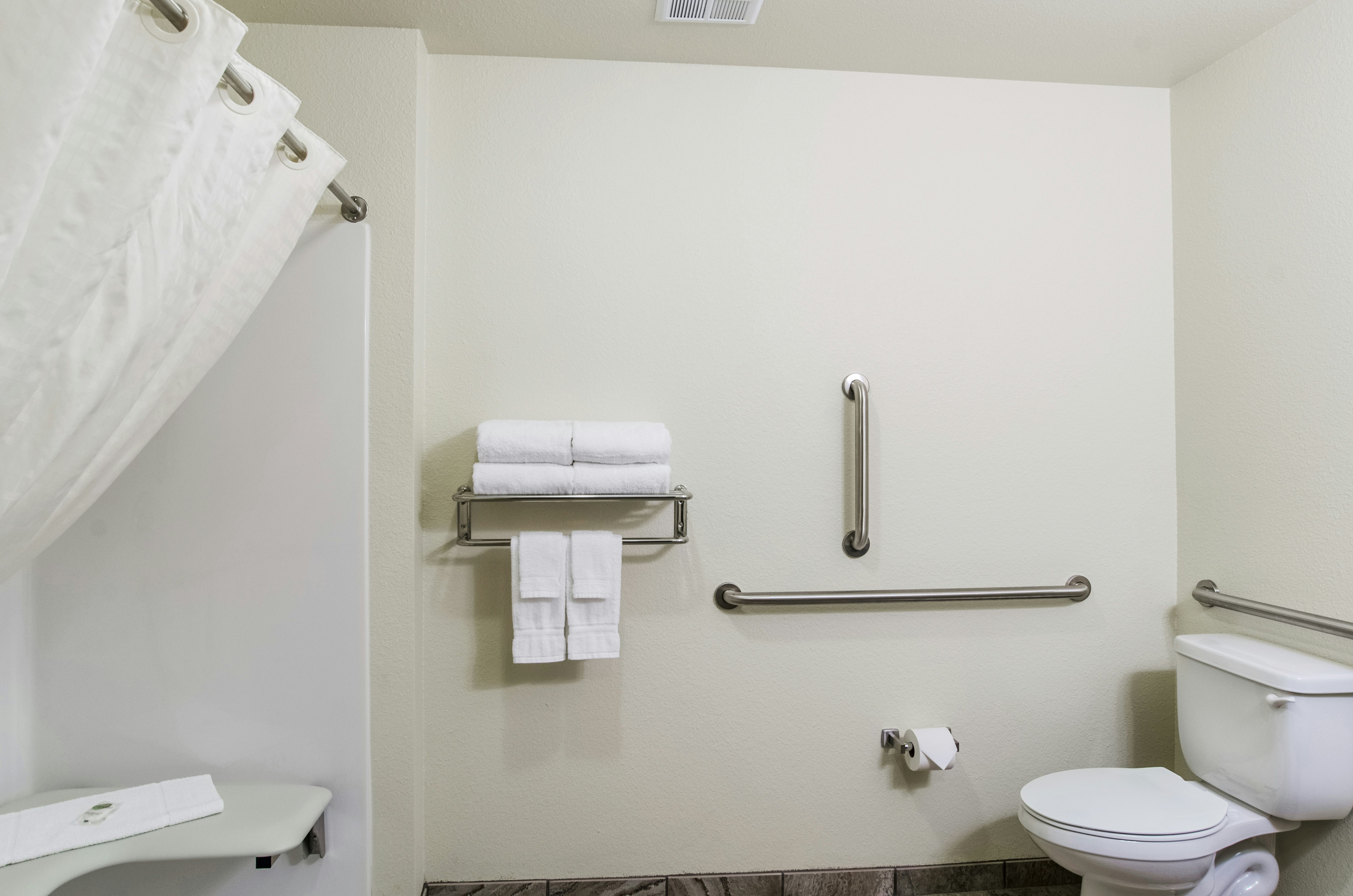 Cobblestone Inn & Suites - Guernsey 52/57