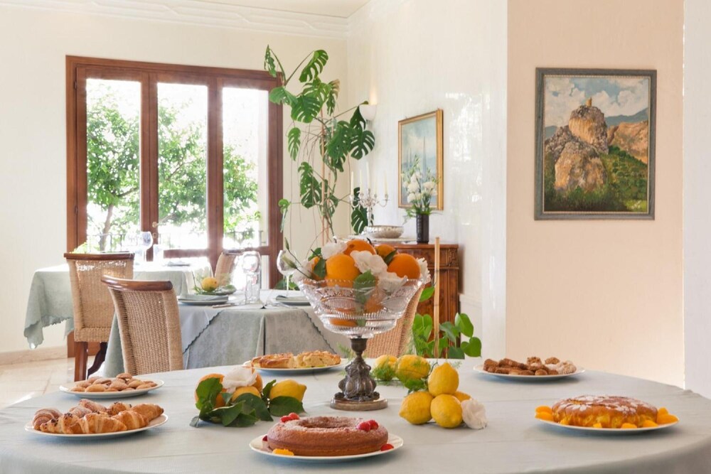 Hotel Torre Bennistra 36/50