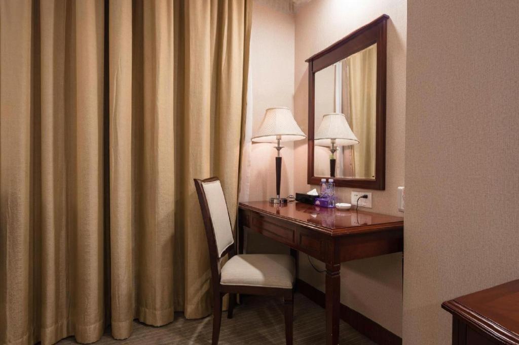 Guangzhou Zhong Hua Hotel 32/32