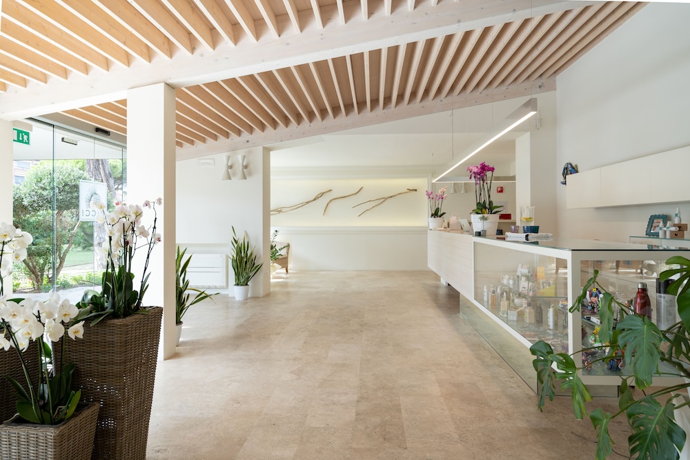 RICCI HOTEL 14/59