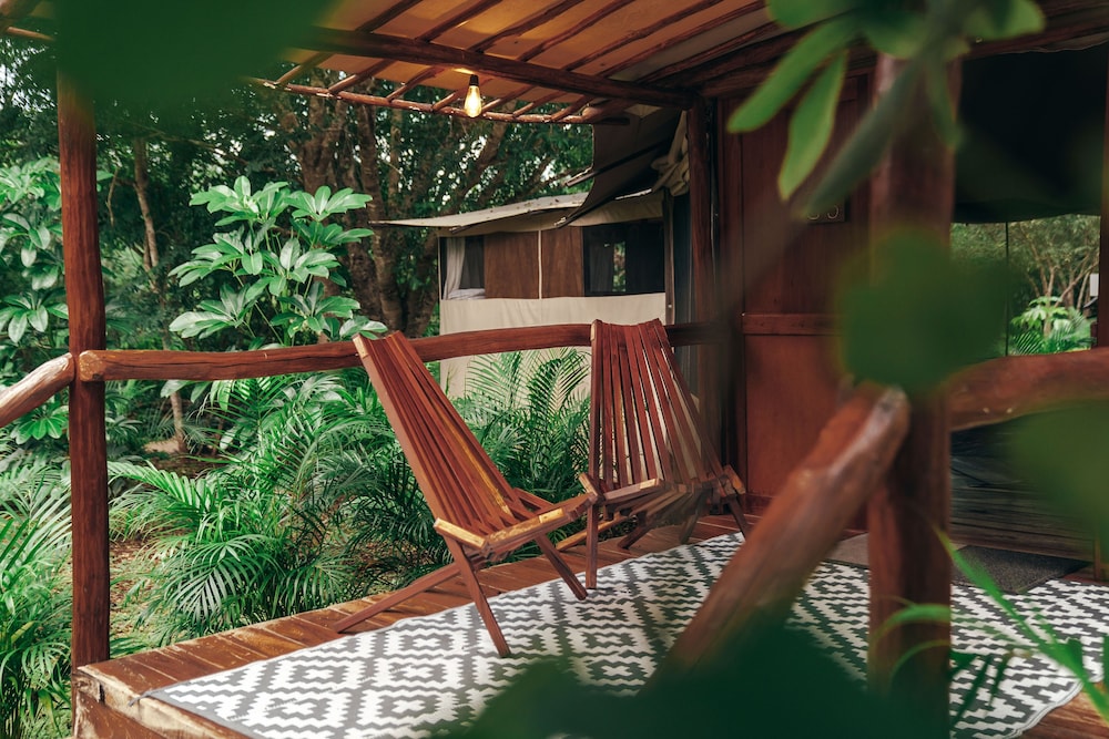 Destino Mio Mayan Jungle Retreat 51/56