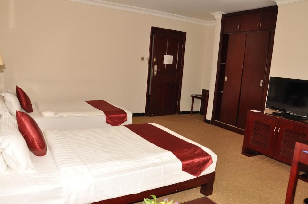 Kaleb Hotel 6/50