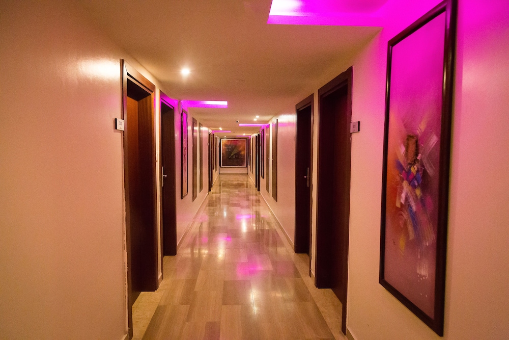 Hotel du Golfe 25/50