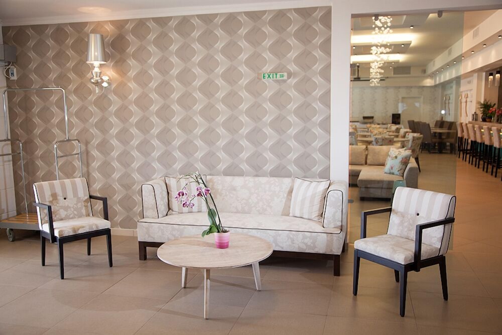 Kanali Hotel 16/48