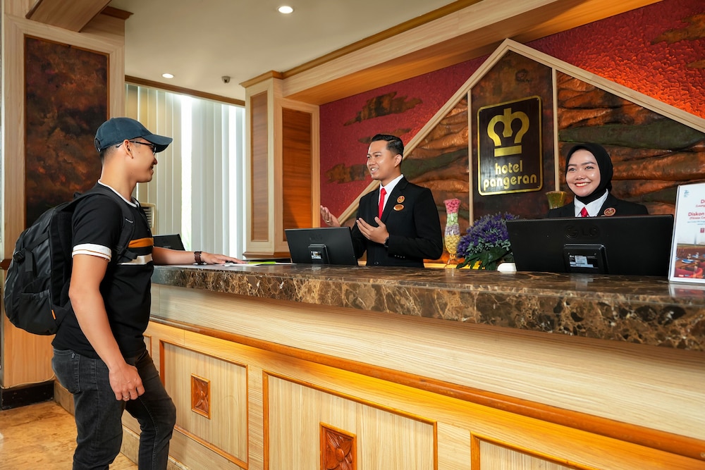 Hotel Pangeran Pekanbaru 7/66