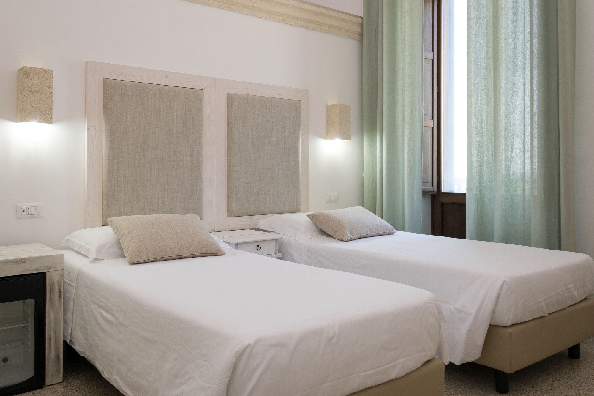 غرفة بسرير كوين، Masseria Mazzetta Salento 3/7