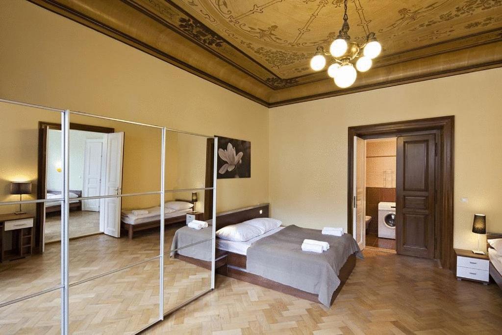 3 Rooms, Apartment