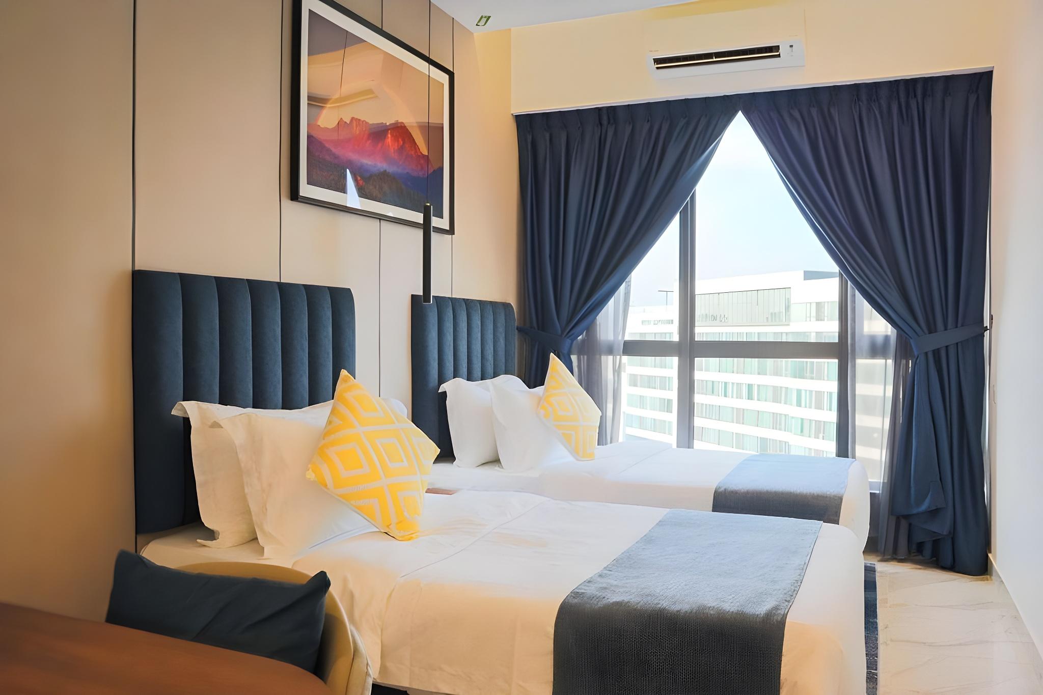 2 Bedrooms, Comfort, Suite, Ocean Front, City View