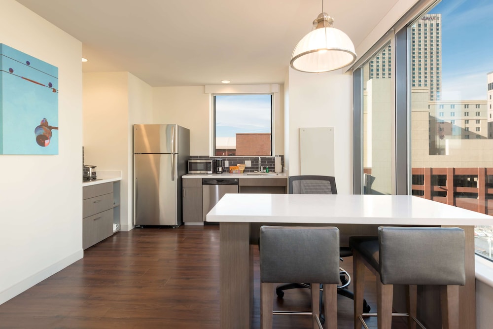 Hyatt House Denver Downtown 49/71