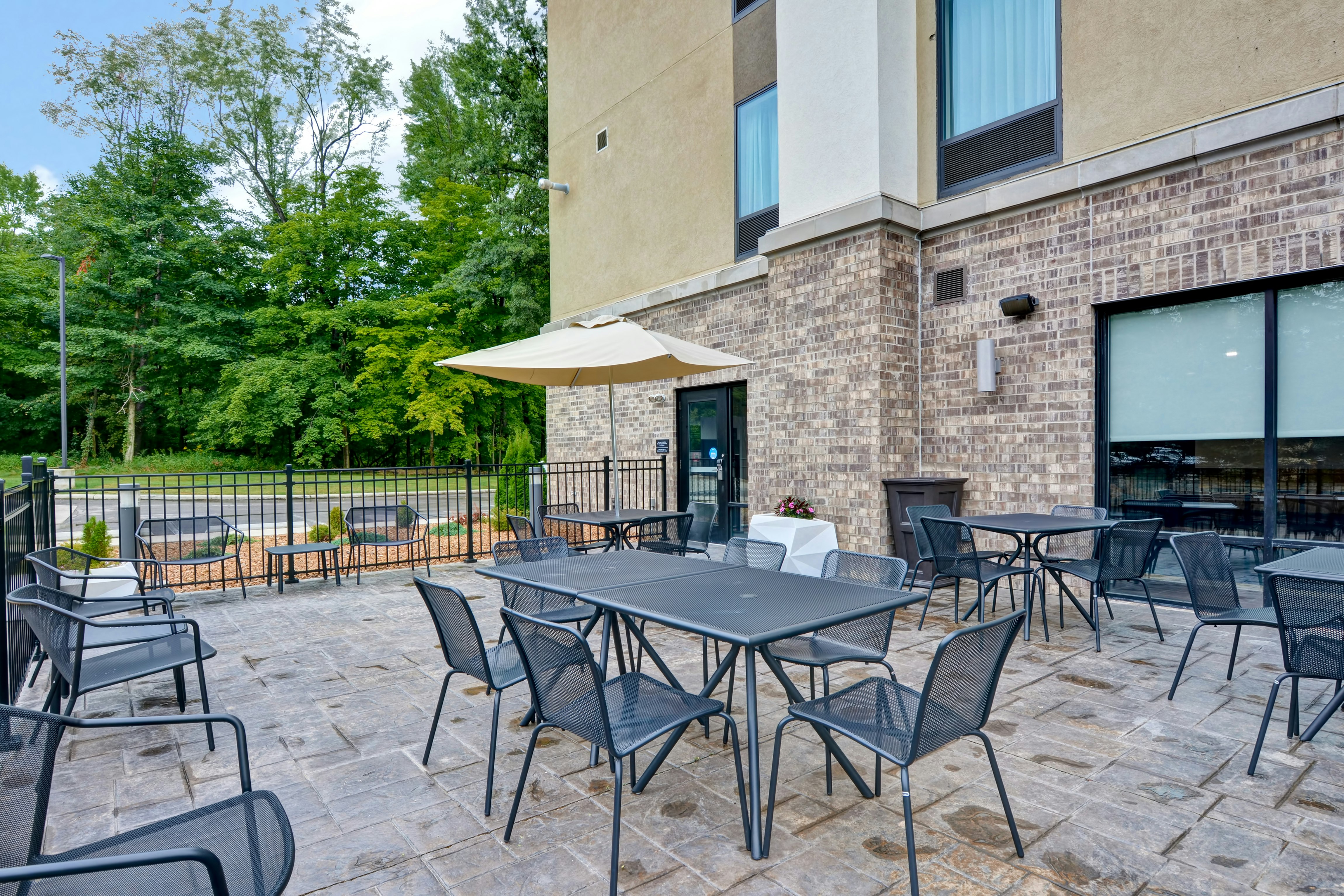 Hampton Inn & Suites Ashland 43/47