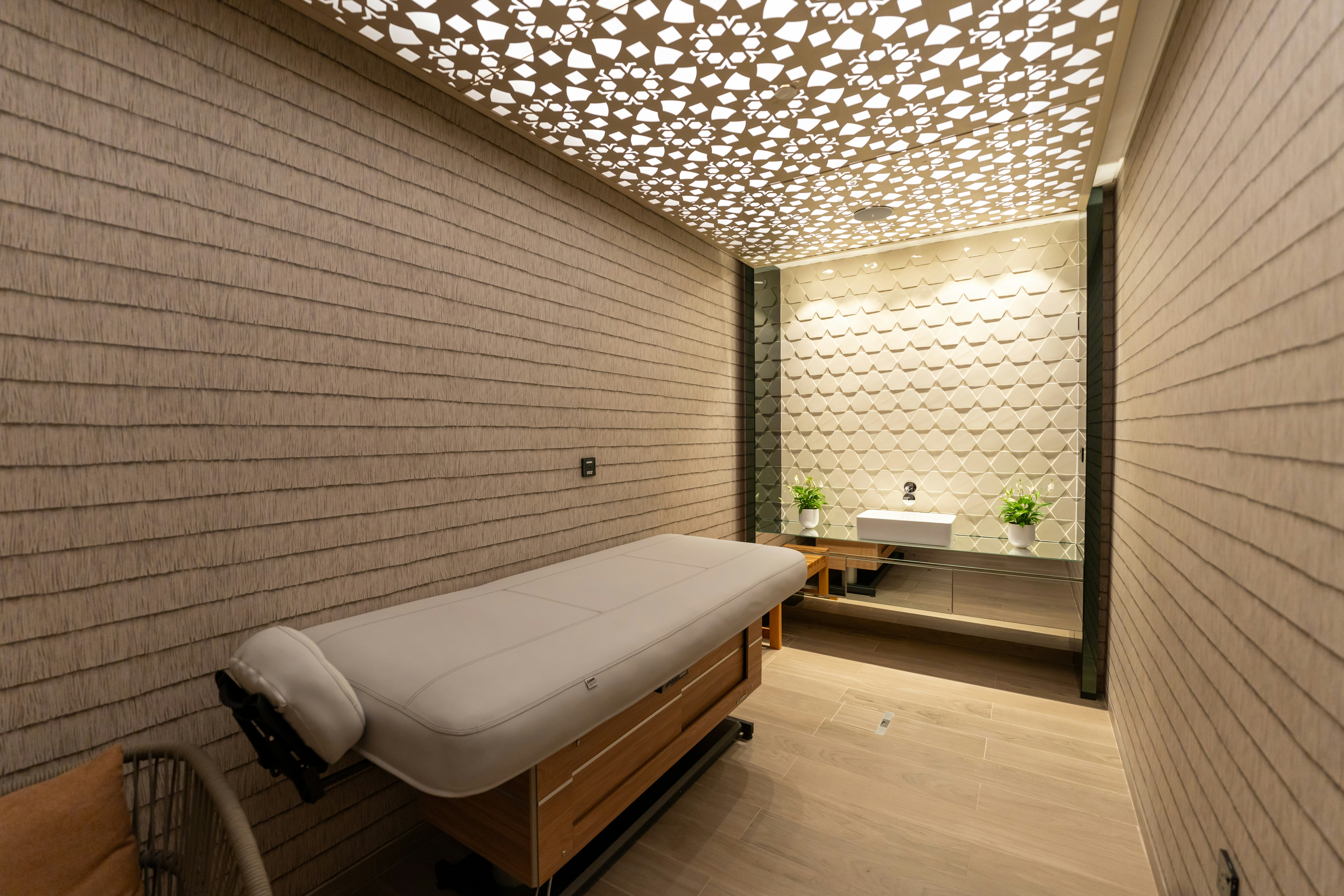 Tumbi Hotel Dubai The Palm, Tapestry Collection by Hilton 36/54