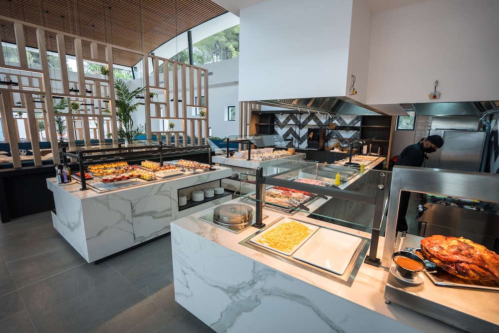 Morlans Suite Hotel Adults Only 34/51