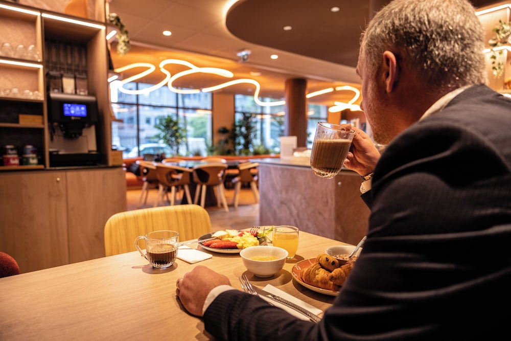 Novotel Suites Clermont Ferrand Polydome 52/72