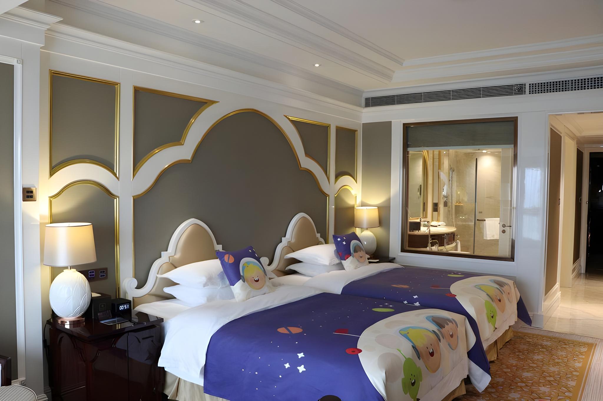 Executive, Family, Twin Beds