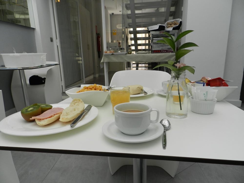 Hotel Boutique Caireles 53/64