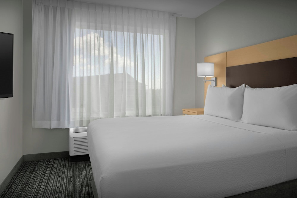 TOWNEPLACE SUITES CORPUS CHRISTI PORTLAND 16/50