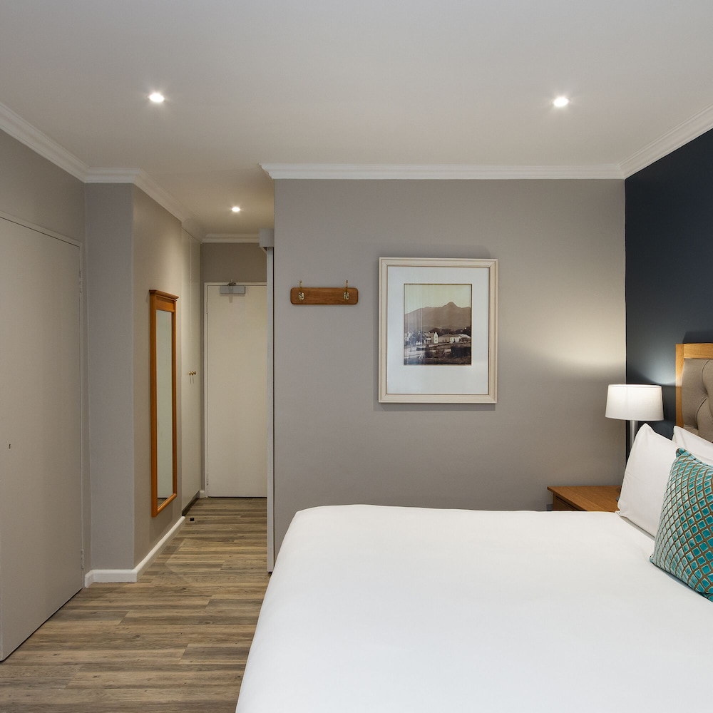 Premier Express Inn George 9/52
