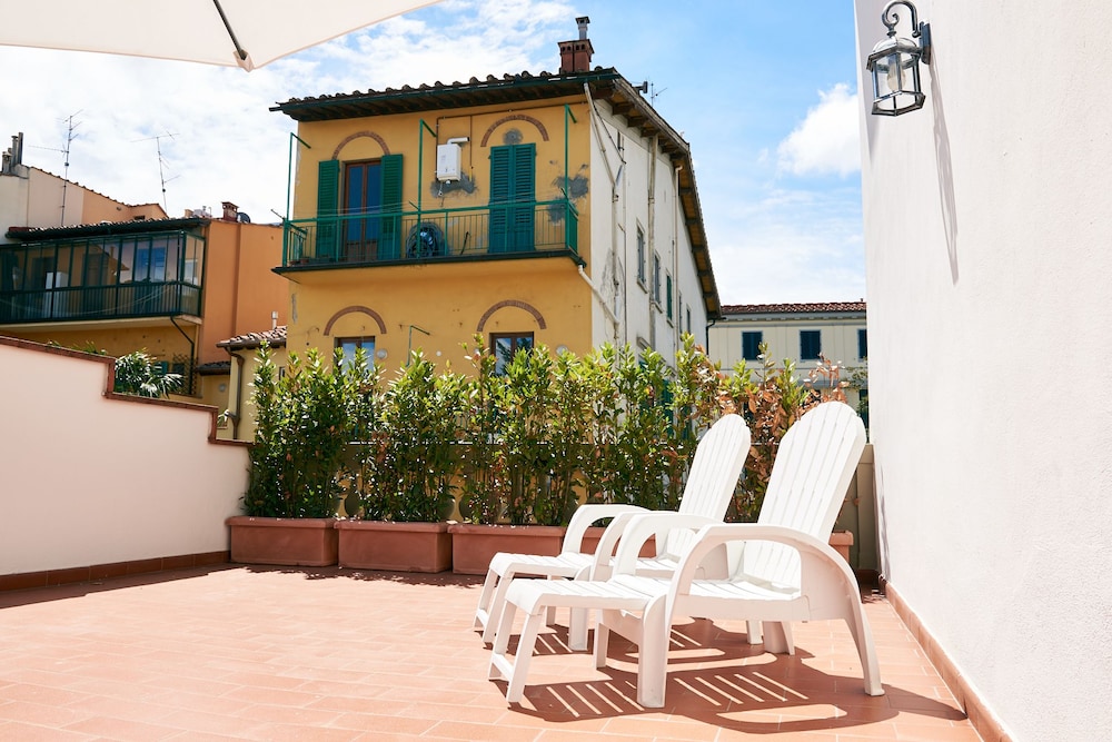 Villa Royal 2/67