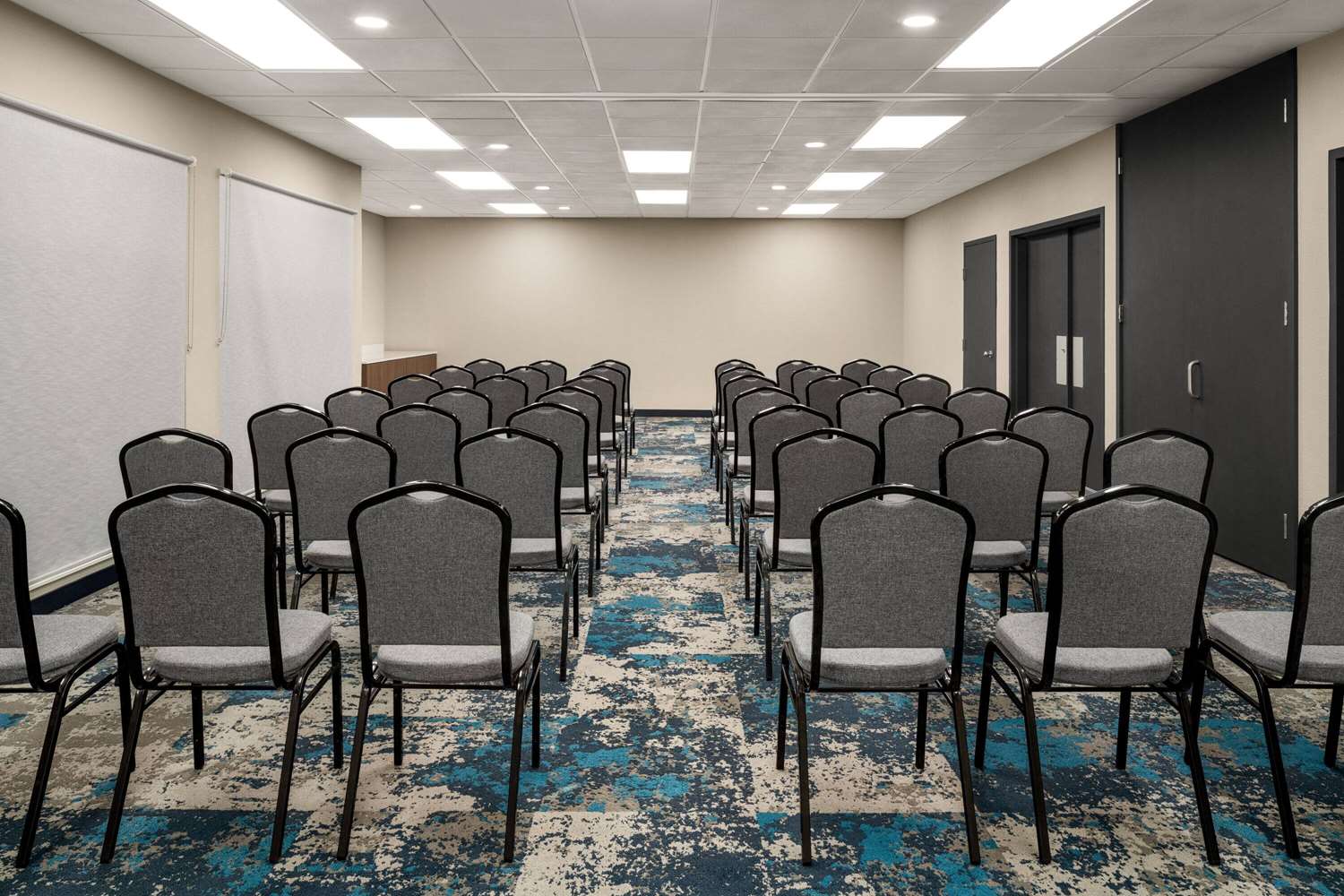 La Quinta Inn Suites Round Rock North 35/41
