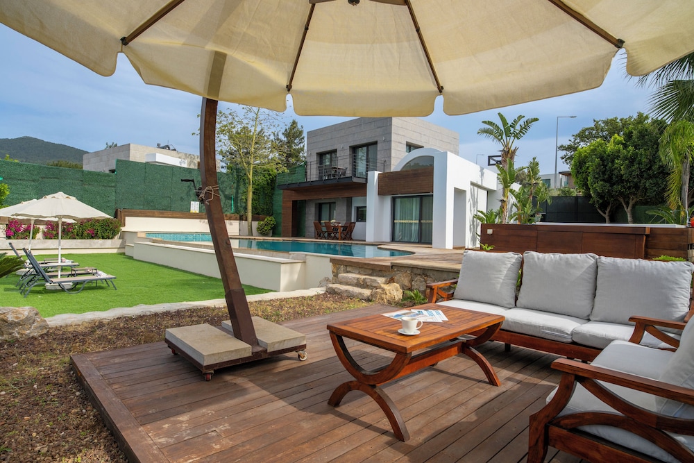 Alya Sierra Bodrum 55/60