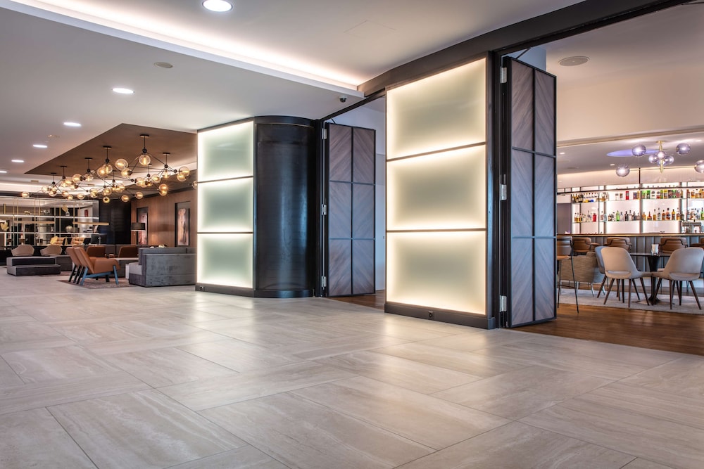 RADISSON BLU HOTEL BASEL 8/74