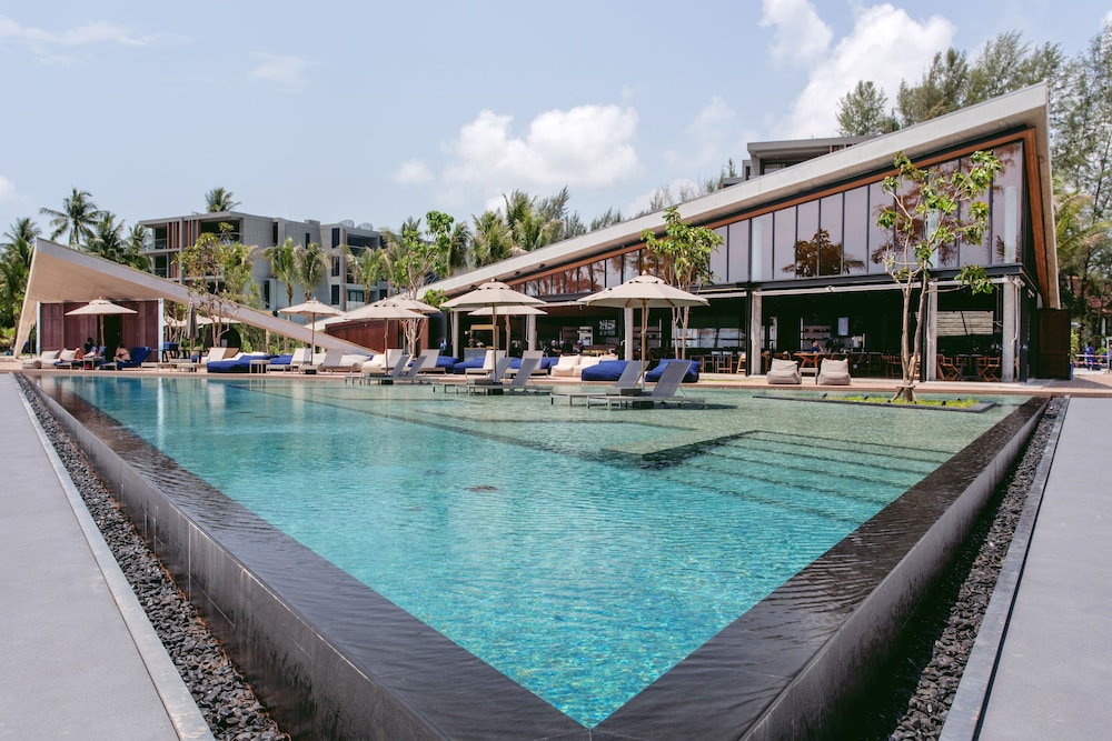 La Vela Khao Lak 46/50